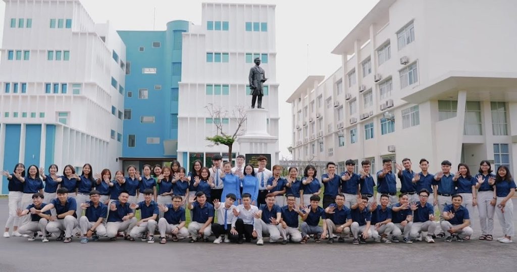 Sinh viên Đại học Phan Châu Trinh